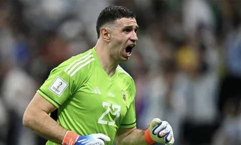 'Trò chơi tâm lý' của Emiliano Martinez giúp Argentina vô địch