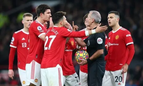 Trọng tài giải thích lý do bàn thắng gây tranh cãi phải được trao cho Arsenal