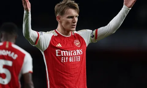 TRỰC TIẾP Arsenal 2-0 Luton (KT): Đội khách bất lực