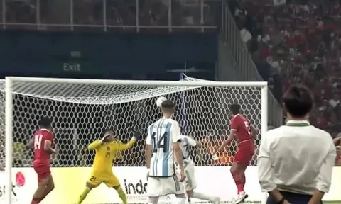 Không Messi, Argentina thắng dễ Indonesia