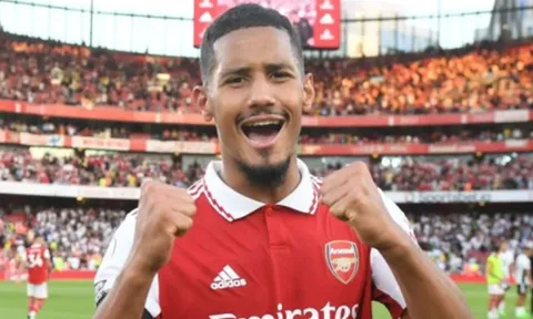 Trung vệ Arsenal được ca ngợi xuất sắc nhất Premier League