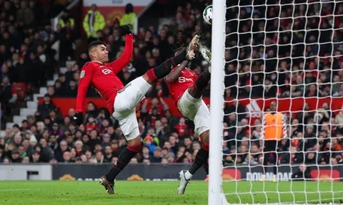 Trước Burnley, Casemiro thể hiện phẩm chất bảo chứng giá trị ở Man Utd