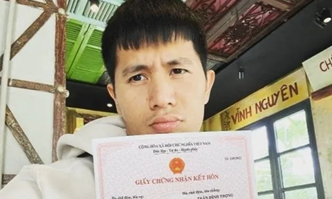 Đình Trọng kết hôn