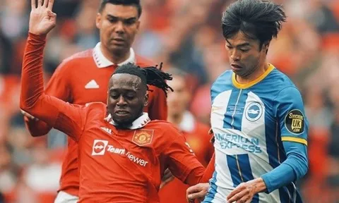 Mitoma nói thẳng 1 câu về trình độ của Wan-Bissaka