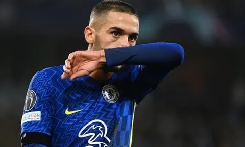 Tuchel hé mở đòn giáng đau đớn với Ziyech