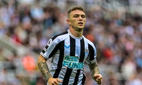 Tuchel úp mở ý định chiêu mộ Trippier