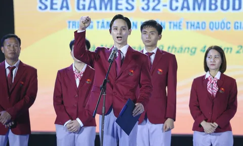 Tưng bừng Lễ xuất quân đoàn TTVN dự SEA Games 32