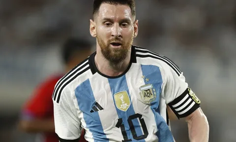 Tương lai khó đoán của Messi