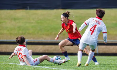 Tuyển nữ Việt Nam: Các cô gái hãy tự hào và tận hưởng World Cup