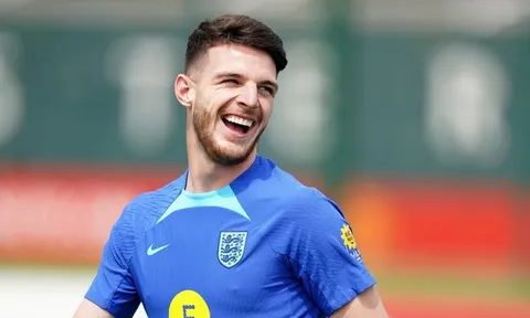 Xác nhận! "Cú lừa" Declan Rice xuất hiện ở Man Utd
