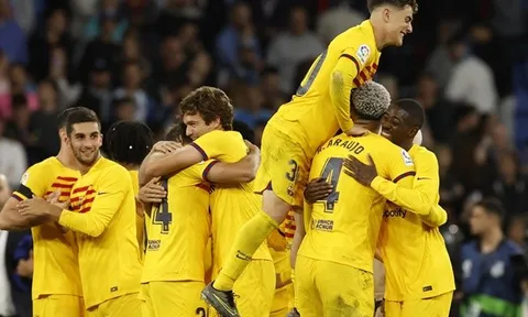 Barca vô địch La Liga: Hồi sinh cùng Xavi