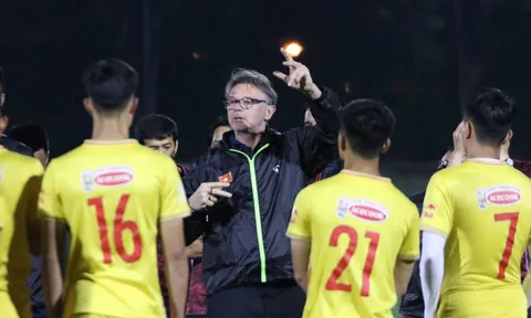 U23 Việt Nam: Chờ sự ăn ý giữa HLV Hoàng Anh Tuấn và ông Troussier