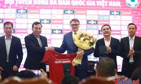 U23 Việt Nam: HLV Philippe Troussier bản lĩnh hay… liều lĩnh