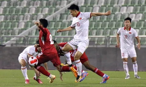 U23 Việt Nam thua đậm U23 UAE: Đánh rơi nhiều hi vọng