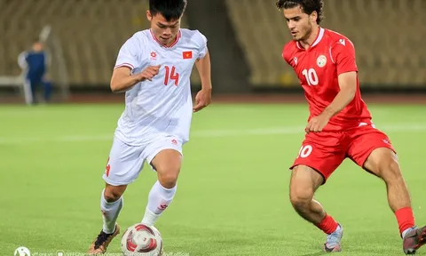 Hàng công bế tắc, U23 Việt Nam hòa nhạt Tajikistan