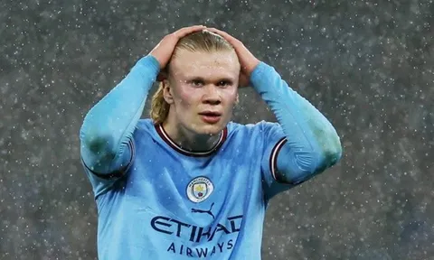 Bố Haaland cảnh báo Man City