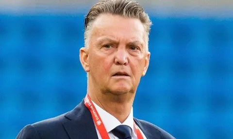 Van Bakel: 'Van Gaal rất thực dụng'
