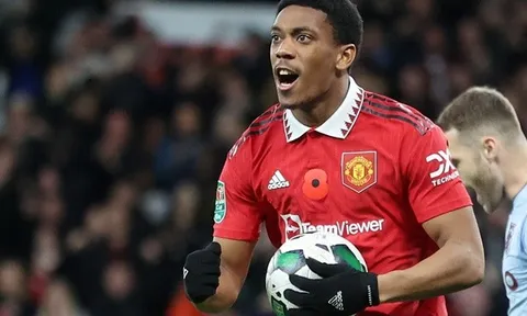 MU phải sớm loại bỏ Martial