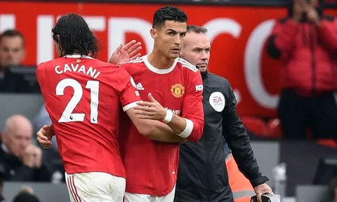 Vai trò của Sancho và Cavani mang đến cho M.U một vấn đề mới