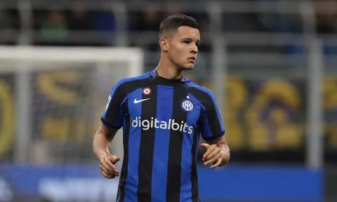 Inter từ chối bán tài năng trẻ cho Fiorentina