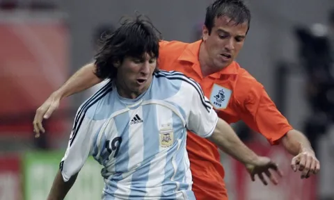 Van der Vaart: 'Hà Lan sẽ thắng dễ Argentina 3-0'