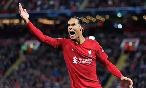 Van Dijk nói về 'điều rác rưởi' khi nhắc chuyện của Martinez