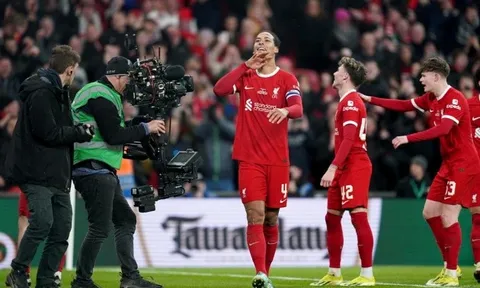 Van Dijk nổ súng, Liverpool thắng nghẹt thở Chelsea sau 120 phút