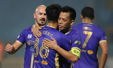 Văn Quyết, Hùng Dũng ghi bàn, Hà Nội FC chiếm lại ngôi đầu