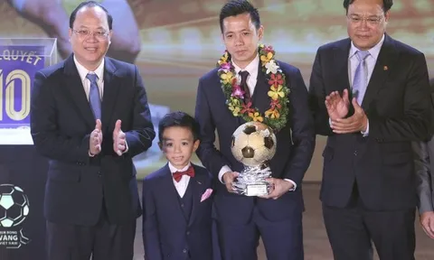 Văn Quyết, Huỳnh Như và Hồ Văn Ý đoạt Quả bóng vàng Việt Nam 2022