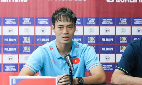 Văn Toàn: Thay vì tập trung vào mặt cỏ, chúng tôi tập trung vào bản thân