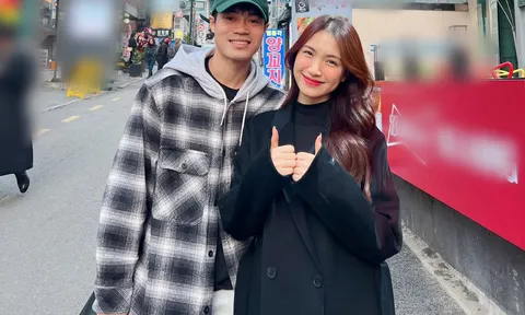 Văn Toàn nói việc cưới Hòa Minzy; Hùng Dũng trò chuyện Bruno Fernandes