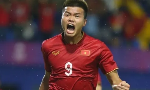 Văn Tùng chỉ còn chờ phá lưới U22 Thái Lan