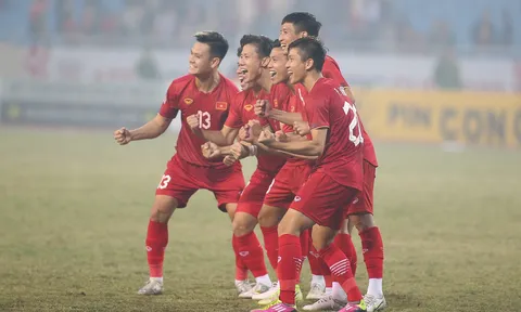 Vào chung kết AFF Cup, tuyển Việt Nam nhận thưởng nóng 2 tỷ đồng