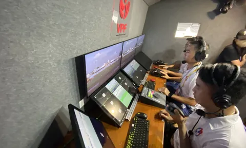 Hai trận tranh ngôi vô địch V-League có VAR và trọng tài ngoại