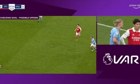 VAR mắc lỗi hài hước trong trận thua của Arsenal