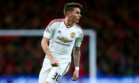 Varela muốn trở lại Premier League để ... đối đầu với Quỷ Đỏ
