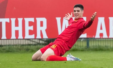 Juve sẽ có tân bình đầu tiên trong tuần này