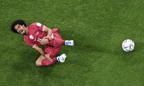 Vì sao đương kim vô địch châu Á thảm bại ở World Cup?