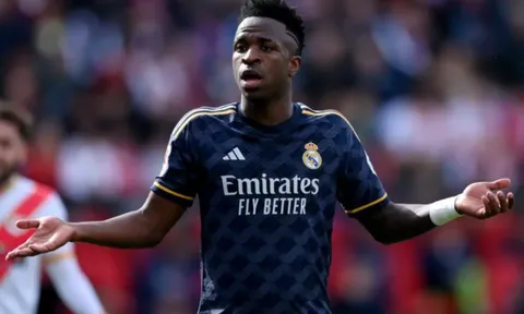 CĐV Real Madrid: "Vinicius có ngày thi đấu rác rưởi"