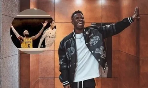 Vinicius thuê họa sĩ vẽ tranh Ronaldo