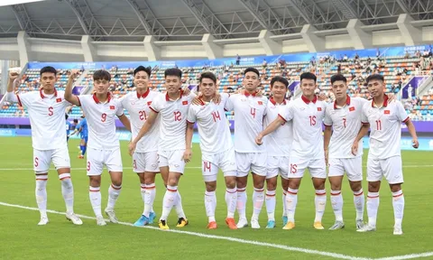 HLV Hoàng Anh Tuấn xúc động 1 điều ở ngày ra quân tại ASIAD