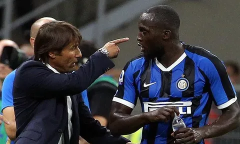 Với 1 hành động, Lukaku khiến Conte cảm thấy ấm lòng