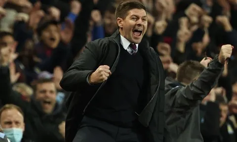 Vòng 12 Premier League: Gerrard phòng thủ, Liverpool lại hành hạ Arsenal