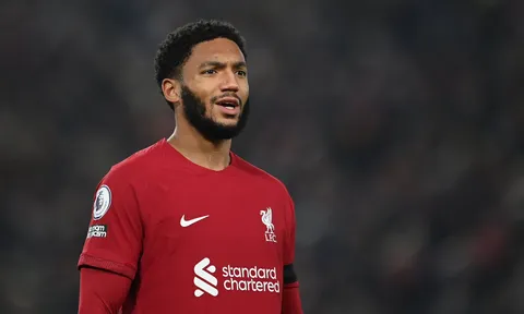 Vừa tỏa sáng, Joe Gomez được liên hệ đến Saudi Arabia