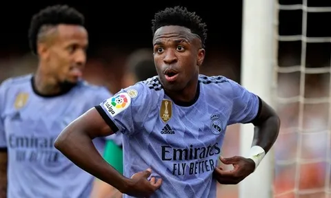 Chủ tịch La Liga xin lỗi Vinicius