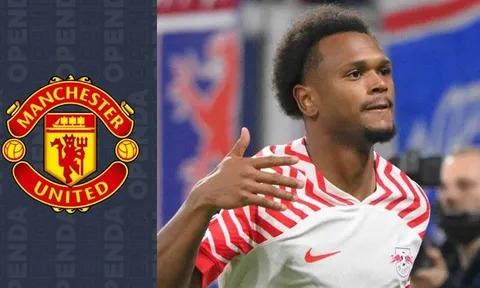 Bế tắc trong khâu ghi bàn, M.U muốn nẫng "sát thủ" trên tay Liverpool