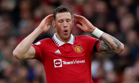 Weghorst khiến MU tạm quên Eriksen