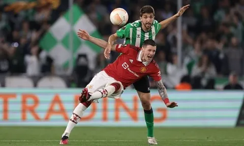 Weghorst và Rashford vừa khẳng định quan điểm chuyển nhượng của Man Utd