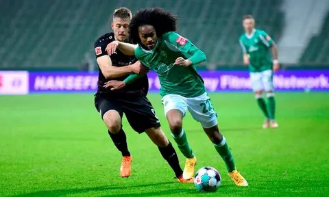 Werder Bremen lên tiếng về tình hình của Tahith Chong