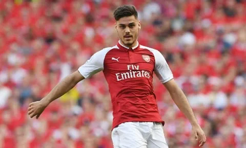 West Ham chẳng cần đợi Maguire với người cũ Arsenal